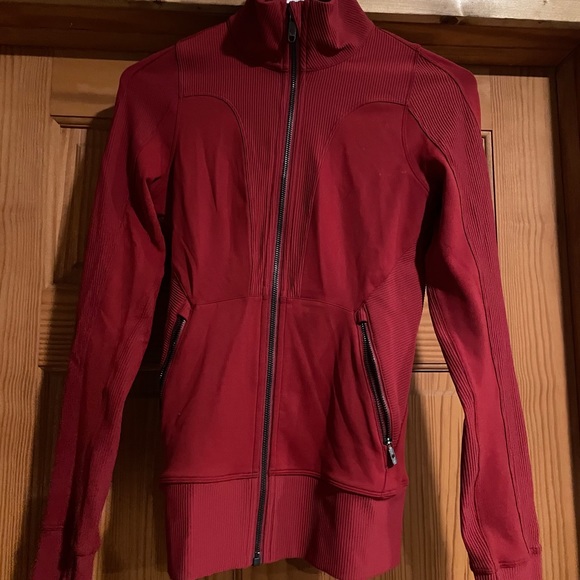 To small - Picture 1 of 3